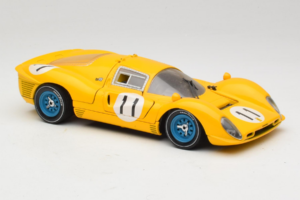 Ferrari 330 P4 #11 Jaune Spa-Francorchamps 1967 Eagles Race 1:18 38007-Y1 Métal Moulé — image 6 sur 8