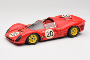 Ferrari 330 P4 #20 Rouge 1967 Revell 1:18 48822-P1 Métal Moulé