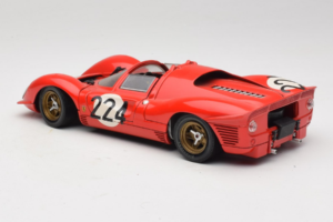 Ferrari 330 P4 #224 Rouge 1967 Revell 1:18 48825-P2 Métal Moulé — image 6 sur 7