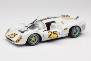 Ferrari 330 P4 #25 Blanc Revell 1:18 48845 Métal Moulé — image 2 sur 8