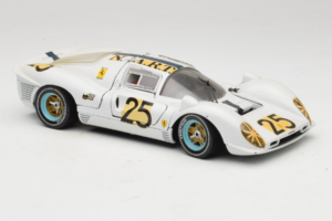 Ferrari 330 P4 #25 Blanc Revell 1:18 48845 Métal Moulé — image 6 sur 8