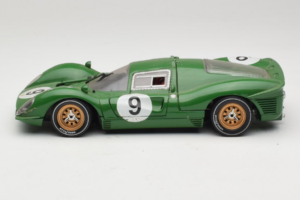Ferrari 330 P4 #9 Vert Spa-Francorchamps 1967 Eagles Race 1:18 41007 Métal Moulé — image 4 sur 8