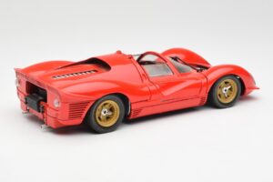 Ferrari 330 P4 Rouge 1967 Revell 1:18 48822 Métal Moulé — image 3 sur 8