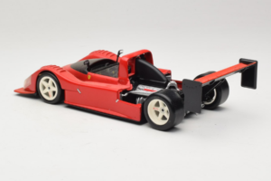 Ferrari 333 SP Rouge Avec Jantes Blanches Hot Wheels 1:18 29230 Métal Moulé — image 5 sur 8