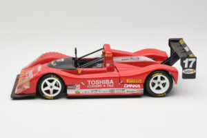 Ferrari 333 SP Toshiba #17 Velez / Taylor 2000 Hot Wheels 1:18 29230-P2 Métal Moulé — image 4 sur 8