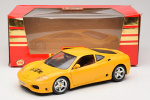 Ferrari 360 Modena 25 Jahre FMC Jaune Bburago 1:18 3358-Y1 Métal Moulé — image 8 sur 8