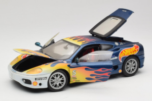 Ferrari 360 Modena Challenge #5 Hot Wheels Purple Fire Livery 1999 Bburago 1:18 29619 Métal Moulé — image 2 sur 8