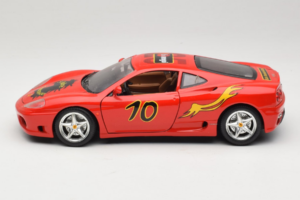 Ferrari 360 Modena #10 5 Jahre IG Bburago Rouge Bburago 1:18 3358-P2 Métal Moulé — image 4 sur 8