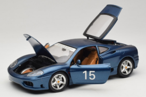 Ferrari 360 Modena #15 Édition Limitée Bleu Métallique Bburago 1:18 3358-F1 Métal Moulé — image 2 sur 8