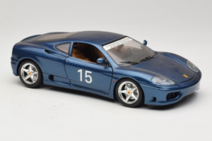 Ferrari 360 Modena #15 Édition Limitée Bleu Métallique Bburago 1:18 3358-F1 Métal Moulé — image 6 sur 8