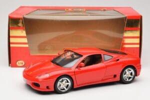 Ferrari 360 Modena Rouge Bburago 1:18 3358 Métal Moulé — image 8 sur 8