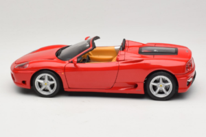 Ferrari 360 Spider Rouge Hot Wheels 1:18 27774-M1 Métal Moulé — image 4 sur 8