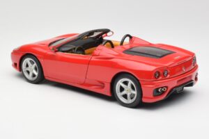Ferrari 360 Spider Rouge Hot Wheels 1:18 FER129 Métal Moulé — image 7 sur 8