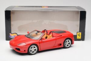 Ferrari 360 Spider Rouge Hot Wheels 1:18 FER129 Métal Moulé — image 8 sur 8