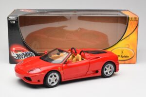 Ferrari 360 Spider Rouge Hot Wheels 1:18 57310 Métal Moulé — image 8 sur 8