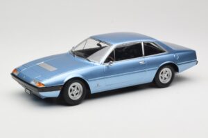 Ferrari 365 GT4 2+2 Bleu KK-Scale 1:18 KKDC180162 Métal Moulé