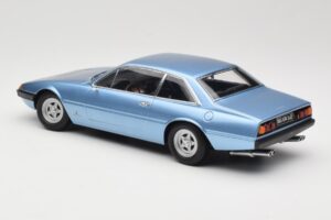 Ferrari 365 GT4 2+2 Bleu KK-Scale 1:18 KKDC180162 Métal Moulé — image 5 sur 6