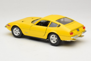 Ferrari 365 GTB/4 Daytona Jaune Techno Giodi 1:18 40011-Y1 Métal Moulé — image 6 sur 7