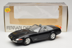 Ferrari 365 GTB/4 Daytona Cabriolet Noir Techno Giodi 1:18 40011-B1 Métal Moulé — image 8 sur 8