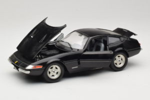 Ferrari 365 GTB/4 Daytona Noir Techno Giodi 1:18 40011-B2 Métal Moulé — image 2 sur 8
