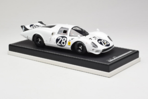 Ferrari 365 P2 #28 M. Gregory / J. Schlesser NART 24 Hours of Daytona 1967 Blanc AB Models 1:18 REMC019 Résine — image 4 sur 6