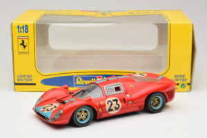 Ferrari 412P #23 W. Mairesse / J. Beurlys Le Mans 1967 Rouge Revell 1:18 48826 Métal Moulé — image 8 sur 8