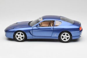 Ferrari 456 GT Blu Pozzi Bburago 1:18 3036-M3 Métal Moulé — image 4 sur 8