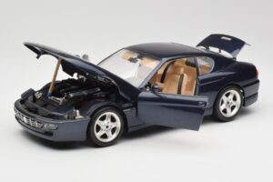 Ferrari 456 GT Bleu Bburago 1:18 3036 Métal Moulé — image 8 sur 8