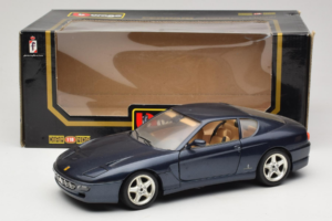 Ferrari 456 GT Bleu Bburago 1:18 3036-B1 Métal Moulé — image 8 sur 8
