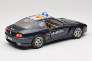 Ferrari 456 GT Carabinieri Noir Bburago 1:18 3036-B3 Métal Moulé — image 3 sur 8