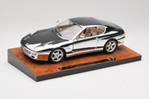 Ferrari 456 GT Chrome Silver Bburago 1:18 3746-R1 Métal Moulé — image 3 sur 8
