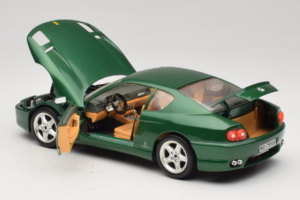 Ferrari 456 GT Vert Métallique Bburago 1:18 3036-GR1 Métal Moulé — image 5 sur 8