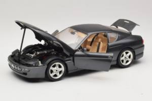 Ferrari 456 GT Gris Métallique Bburago 1:18 3036-G1 Métal Moulé — image 2 sur 8