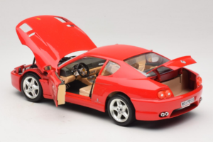 Ferrari 456 GT Rouge Bburago 1:18 3046-R1 Métal Moulé — image 5 sur 8