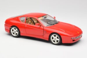 Ferrari 456 GT Rouge Bburago 1:18 3036-M1 Métal Moulé — image 6 sur 8