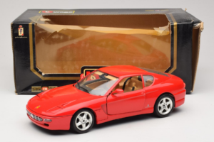 Ferrari 456 GT Rouge Bburago 1:18 3046-R1 Métal Moulé — image 8 sur 8
