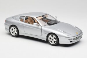 Ferrari 456 GT Argent Bburago 1:18 3036-M2 Métal Moulé — image 6 sur 8