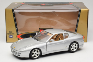 Ferrari 456 GT Argent Bburago 1:18 3336-S1 Métal Moulé — image 8 sur 8