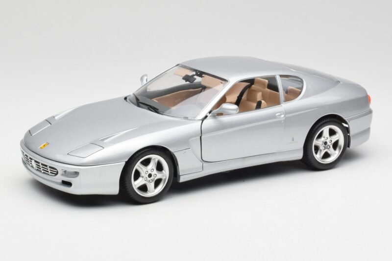 Ferrari 456 GT Argent Bburago 1:18 3036-M2 Métal Moulé