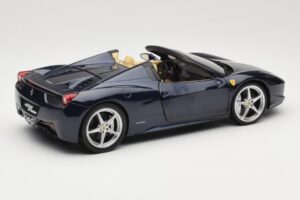 Ferrari 458 Italia Spider Dark Blue Metallic Hot Wheels 1:18 X5529 Métal Moulé — image 3 sur 8
