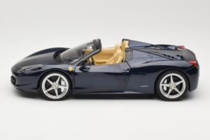 Ferrari 458 Italia Spider Dark Blue Metallic Hot Wheels 1:18 X5529 Métal Moulé — image 4 sur 8
