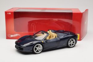 Ferrari 458 Italia Spider Dark Blue Metallic Hot Wheels 1:18 X5529 Métal Moulé — image 8 sur 8