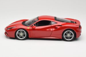 Ferrari 488 GTB Rouge Bburago 1:18 18-16008 Métal Moulé — image 4 sur 8