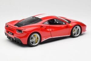 Ferrari 488 GTB Rouge Bburago 1:18 18-76102 Métal Moulé — image 3 sur 8