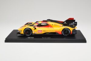 Ferrari 499P Hypercar AF Corse #83 R. Kubica / Y. Ye / R. Shwartzman 24 Hours of Le Mans 2024 Bburago 1:18 18-16313-83-VET Mé — image 4 sur 9