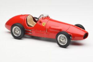 Ferrari 500 F2 #1 A. Ascari F1 Double World Champion 1952-1953 CMC 1:18 M-056 Métal Moulé — image 4 sur 6