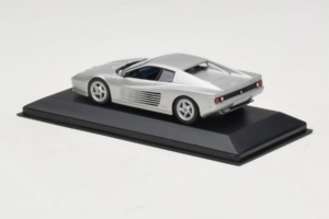 Ferrari 512 M Argent Minichamps 1:43 430074120 Métal Moulé — image 3 sur 4