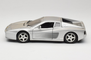 Ferrari 512 TR Argent Mira 1:18 6178-B1 Métal Moulé — image 4 sur 8