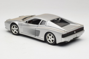Ferrari 512 TR Argent Mira 1:18 6178-B1 Métal Moulé — image 7 sur 8