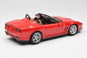 Ferrari 550 Barchetta Pininfarina Rouge Bburago 1:18 327660 Métal Moulé — image 3 sur 8